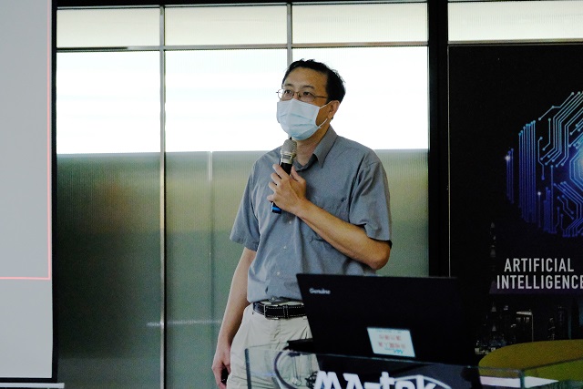 DSCF2410-s (1)